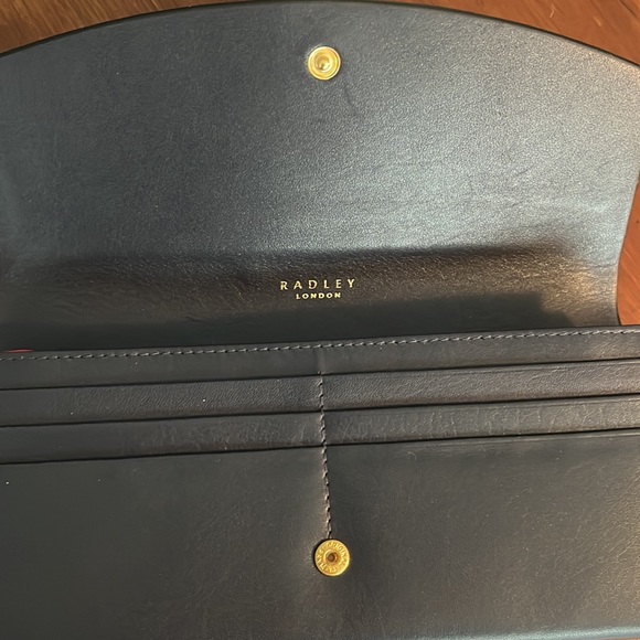 Radley wallet NWOT - Picture 4 of 5